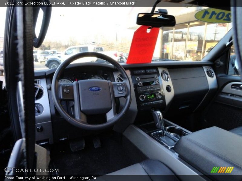 Tuxedo Black Metallic / Charcoal Black 2011 Ford Expedition EL XLT 4x4