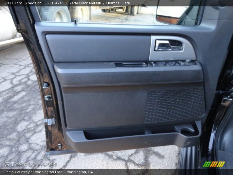 Tuxedo Black Metallic / Charcoal Black 2011 Ford Expedition EL XLT 4x4