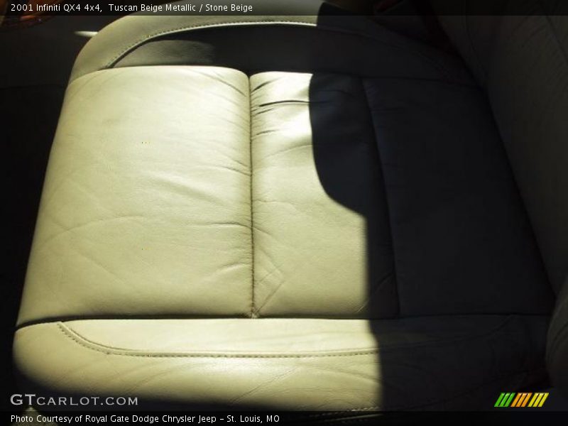 Tuscan Beige Metallic / Stone Beige 2001 Infiniti QX4 4x4