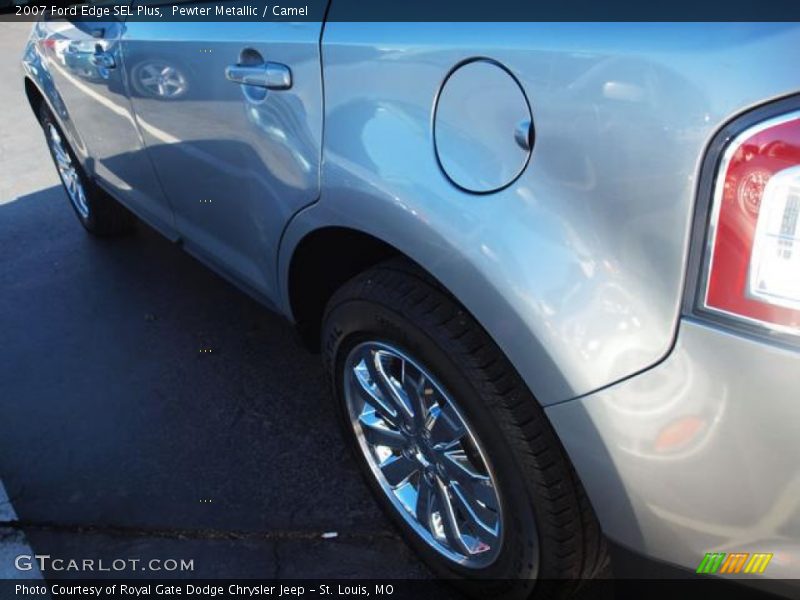 Pewter Metallic / Camel 2007 Ford Edge SEL Plus