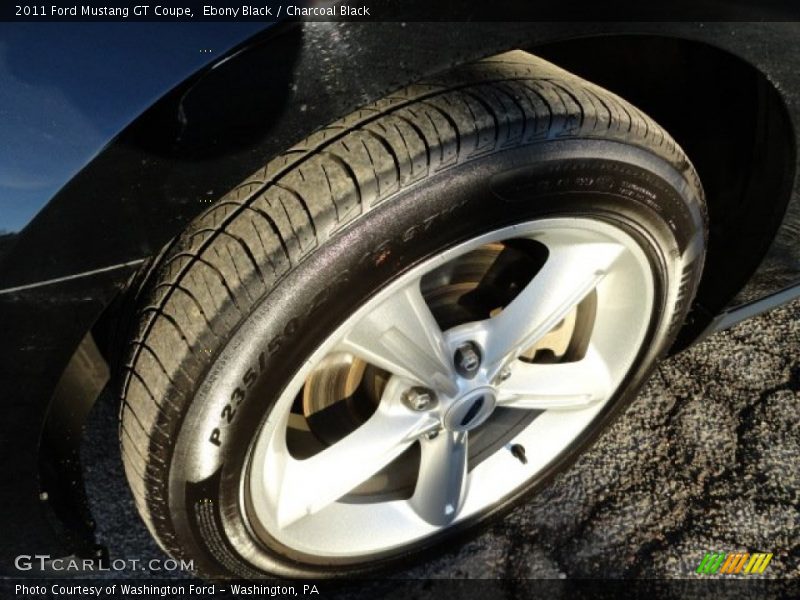 Ebony Black / Charcoal Black 2011 Ford Mustang GT Coupe
