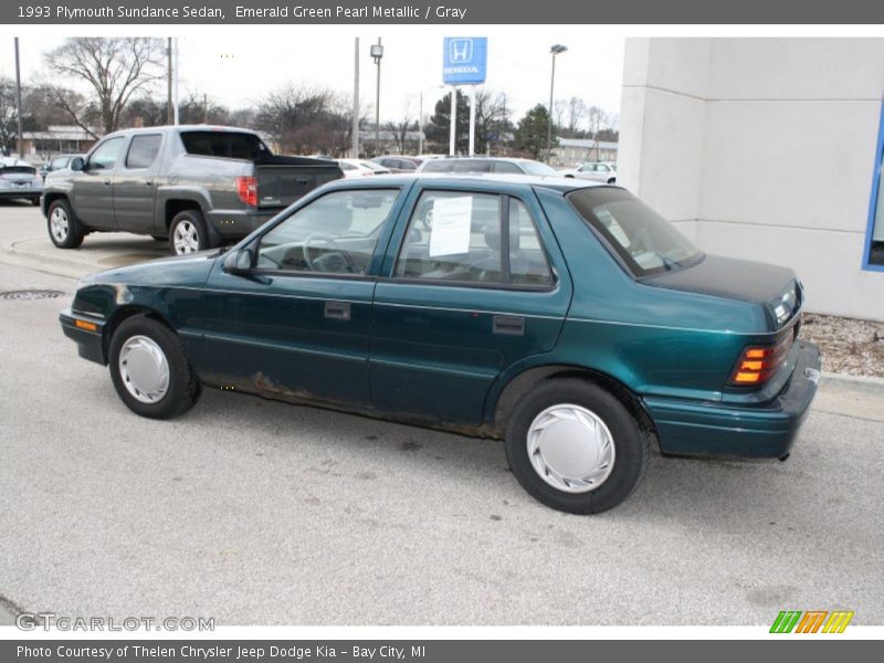 Emerald Green Pearl Metallic / Gray 1993 Plymouth Sundance Sedan