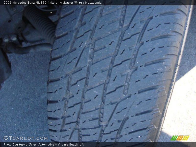 Alabaster White / Macadamia 2006 Mercedes-Benz ML 350 4Matic