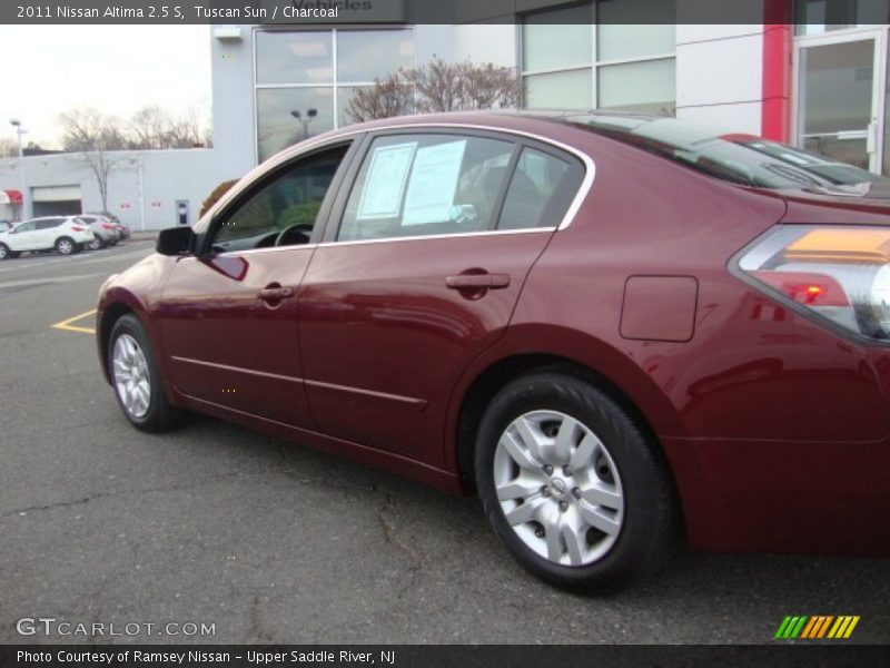 Tuscan Sun / Charcoal 2011 Nissan Altima 2.5 S