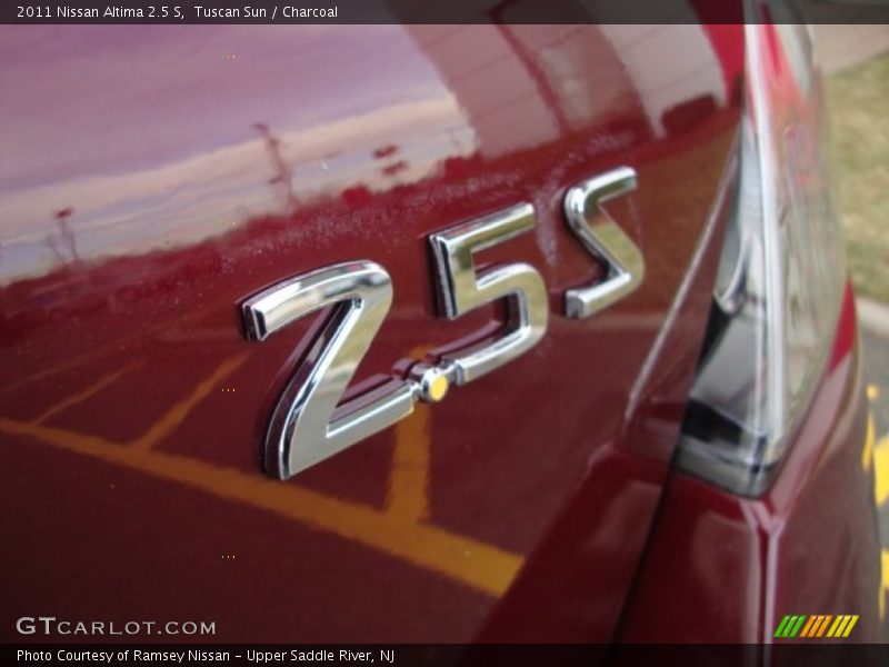 Tuscan Sun / Charcoal 2011 Nissan Altima 2.5 S