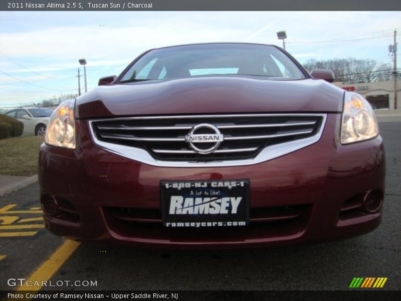 Tuscan Sun / Charcoal 2011 Nissan Altima 2.5 S