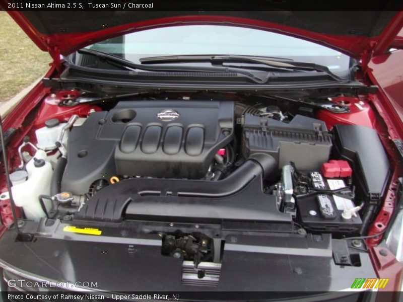 Tuscan Sun / Charcoal 2011 Nissan Altima 2.5 S