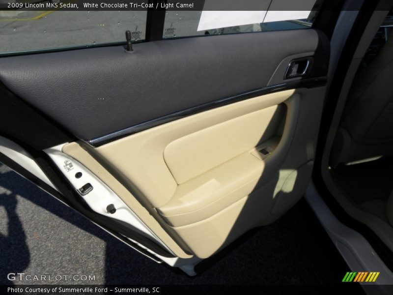 White Chocolate Tri-Coat / Light Camel 2009 Lincoln MKS Sedan