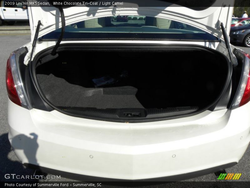 White Chocolate Tri-Coat / Light Camel 2009 Lincoln MKS Sedan
