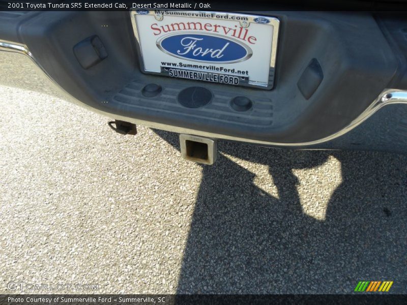 Desert Sand Metallic / Oak 2001 Toyota Tundra SR5 Extended Cab