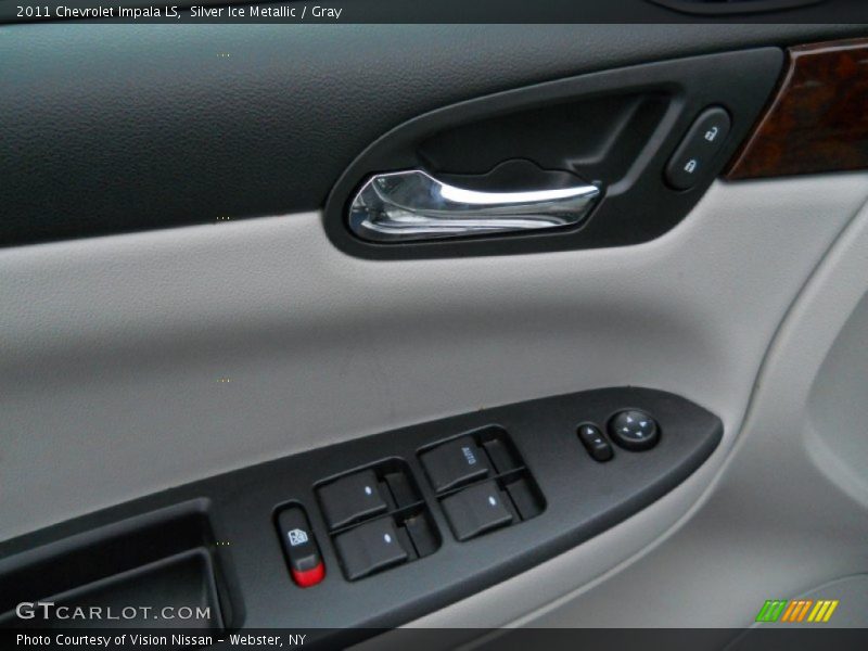 Silver Ice Metallic / Gray 2011 Chevrolet Impala LS