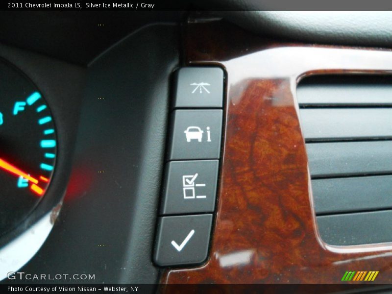 Silver Ice Metallic / Gray 2011 Chevrolet Impala LS