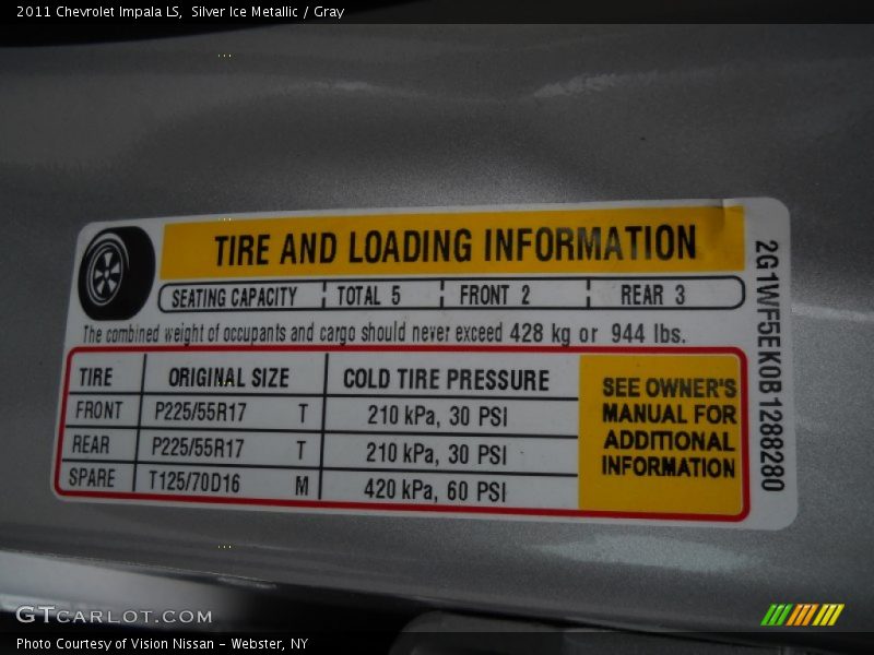 Silver Ice Metallic / Gray 2011 Chevrolet Impala LS