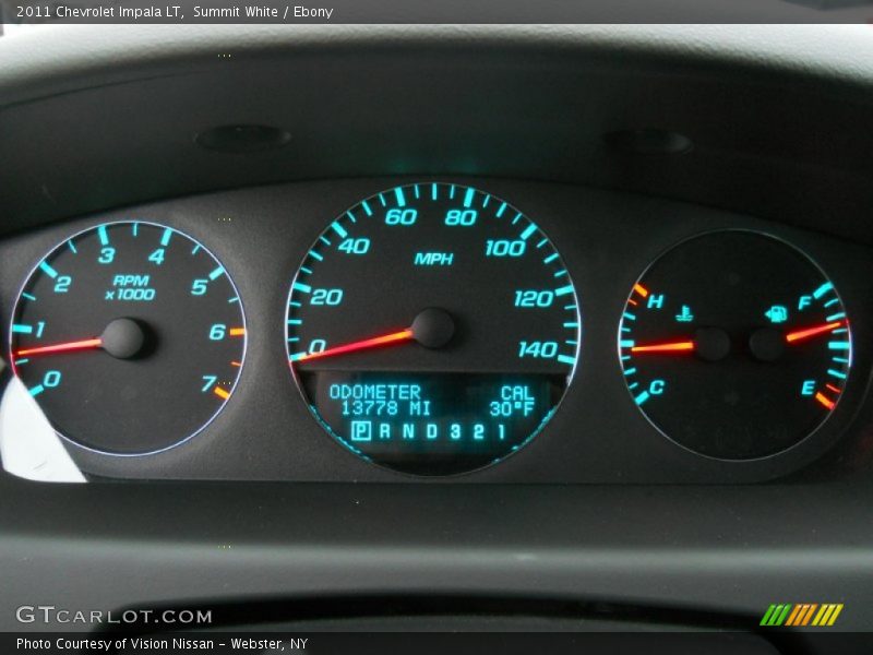 Summit White / Ebony 2011 Chevrolet Impala LT