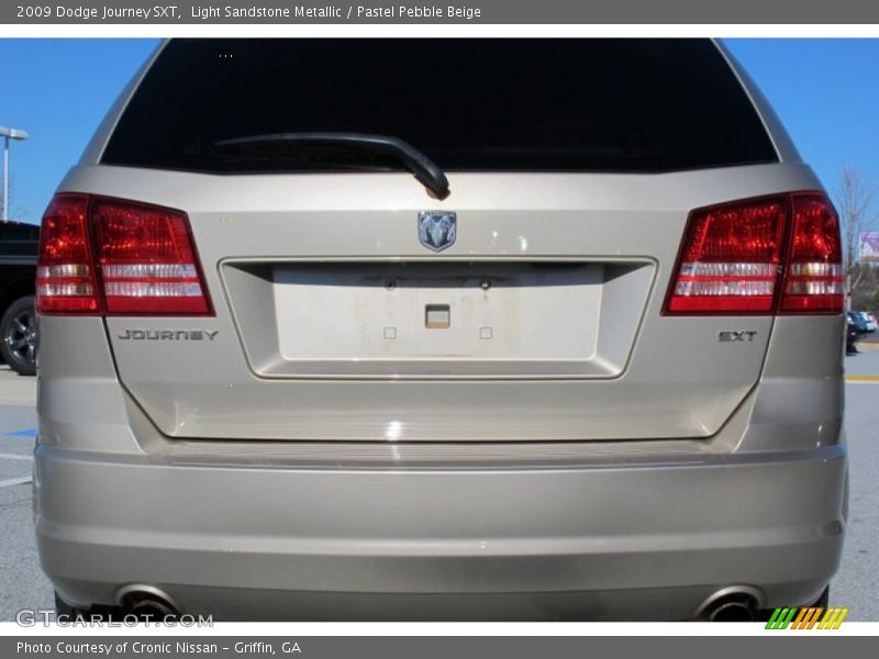 Light Sandstone Metallic / Pastel Pebble Beige 2009 Dodge Journey SXT