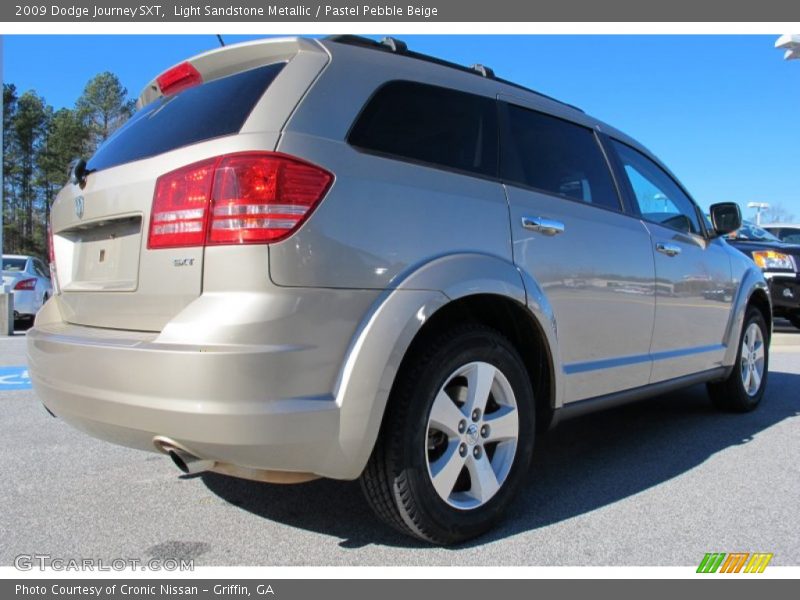 Light Sandstone Metallic / Pastel Pebble Beige 2009 Dodge Journey SXT