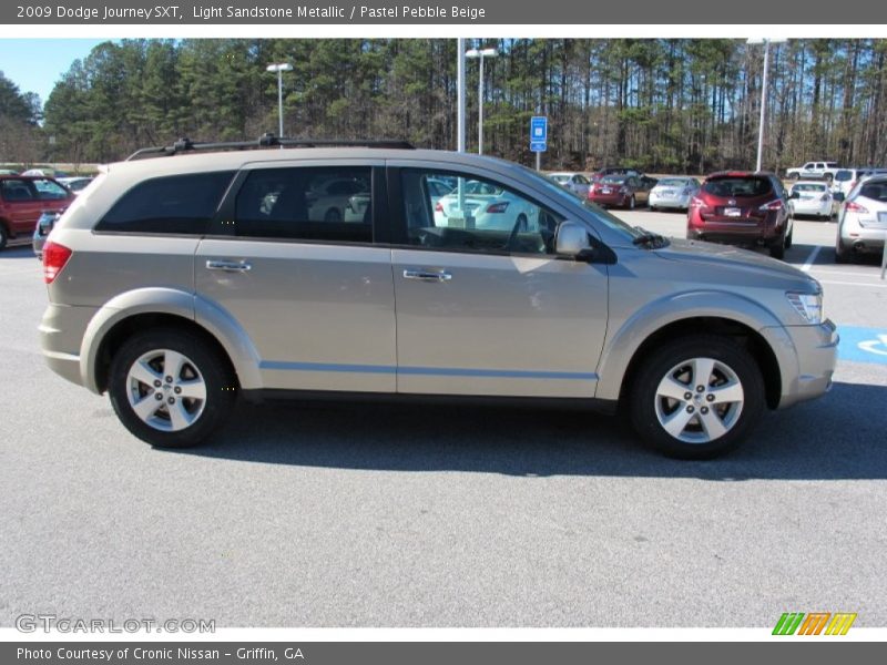 Light Sandstone Metallic / Pastel Pebble Beige 2009 Dodge Journey SXT