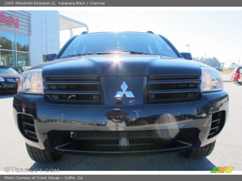 Kalapana Black / Charcoal 2005 Mitsubishi Endeavor LS