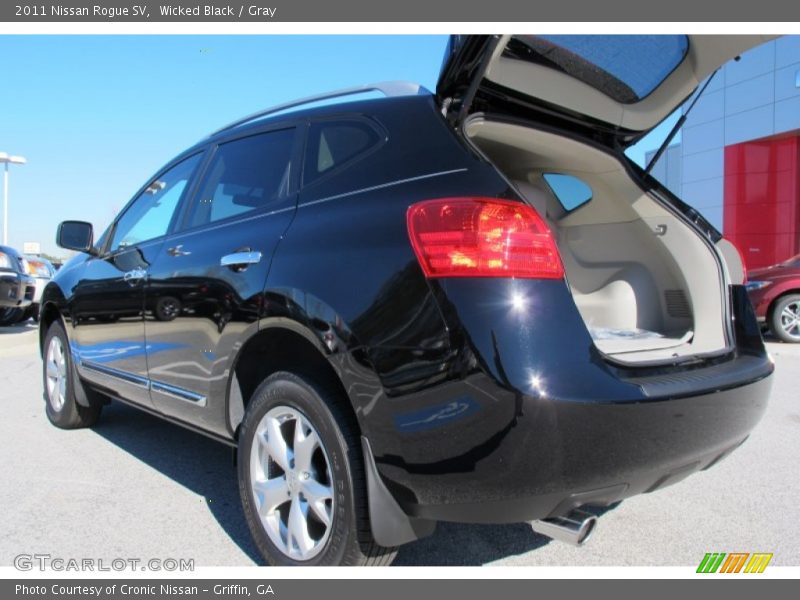 Wicked Black / Gray 2011 Nissan Rogue SV