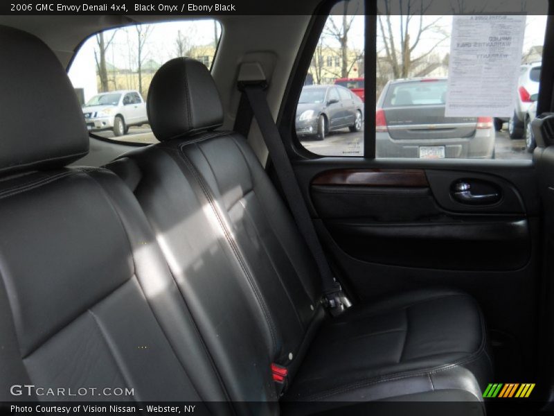 Black Onyx / Ebony Black 2006 GMC Envoy Denali 4x4