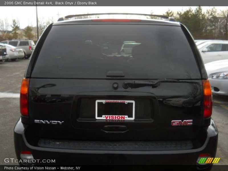 Black Onyx / Ebony Black 2006 GMC Envoy Denali 4x4