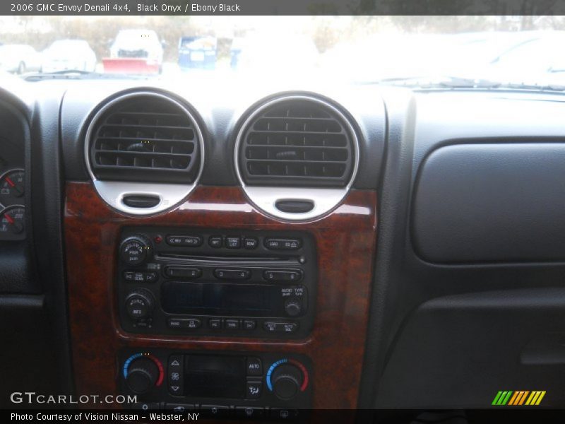 Black Onyx / Ebony Black 2006 GMC Envoy Denali 4x4