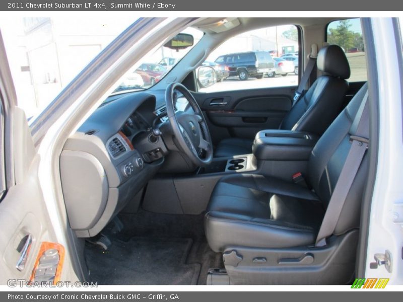 Summit White / Ebony 2011 Chevrolet Suburban LT 4x4