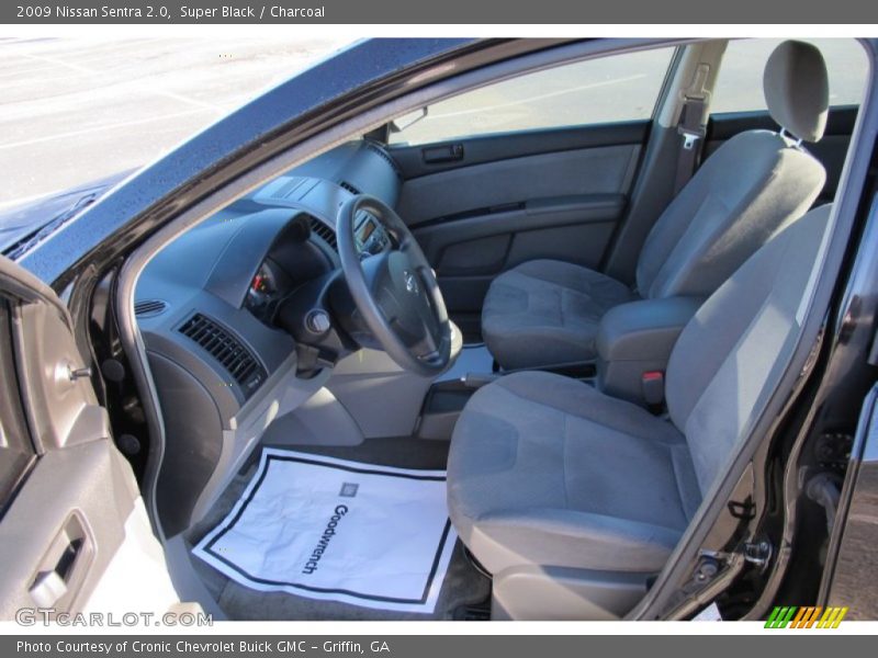 Super Black / Charcoal 2009 Nissan Sentra 2.0