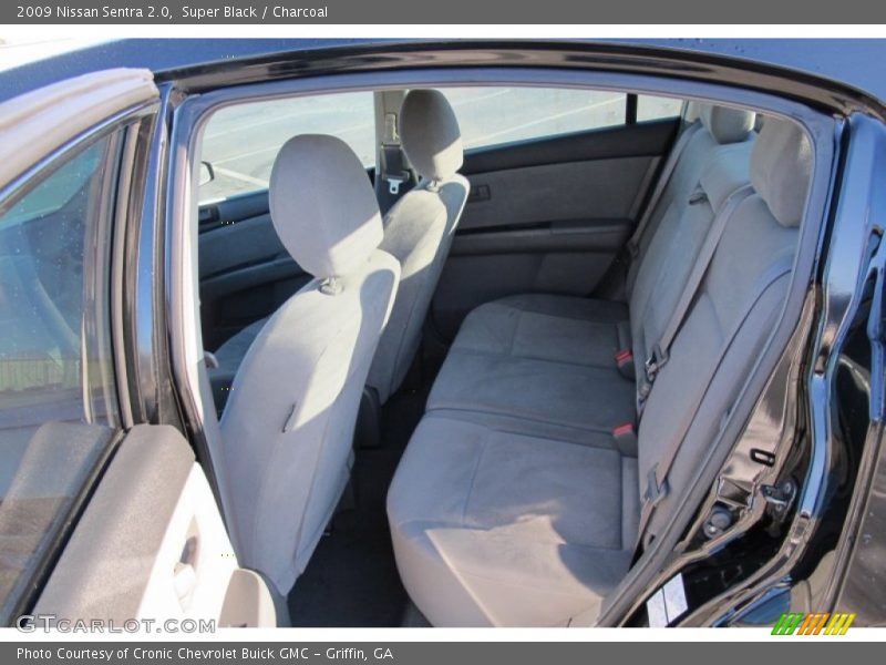 Super Black / Charcoal 2009 Nissan Sentra 2.0