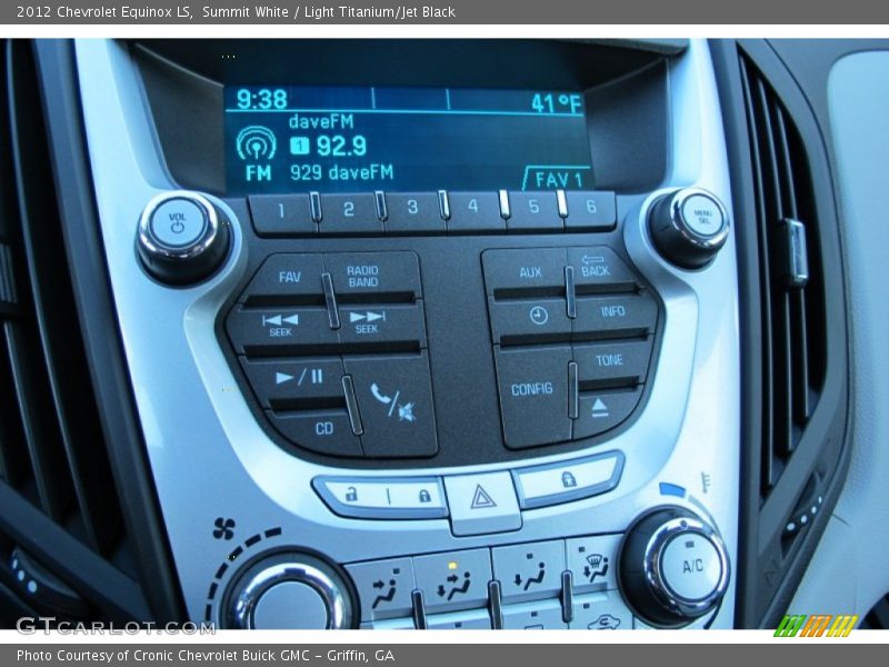 Summit White / Light Titanium/Jet Black 2012 Chevrolet Equinox LS