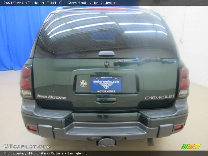 Dark Green Metallic / Light Cashmere 2004 Chevrolet TrailBlazer LT 4x4