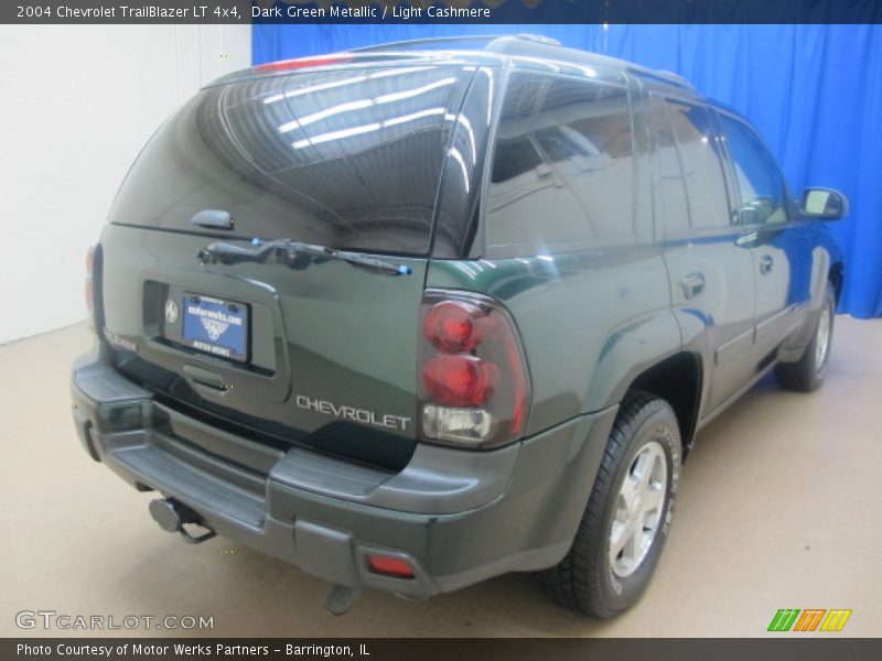 Dark Green Metallic / Light Cashmere 2004 Chevrolet TrailBlazer LT 4x4