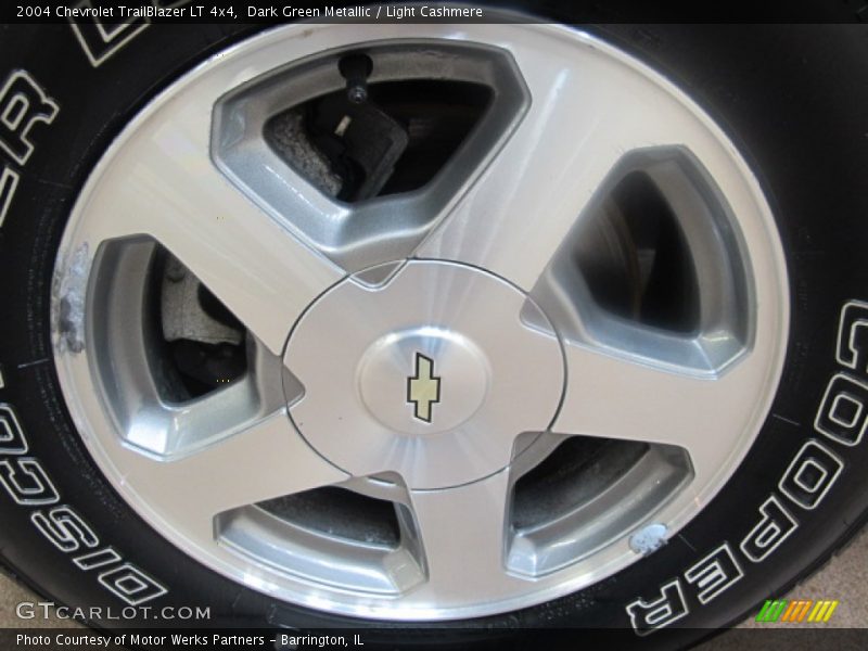 Dark Green Metallic / Light Cashmere 2004 Chevrolet TrailBlazer LT 4x4