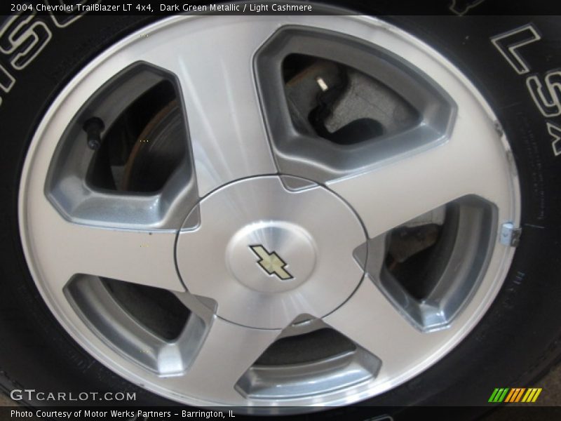 Dark Green Metallic / Light Cashmere 2004 Chevrolet TrailBlazer LT 4x4