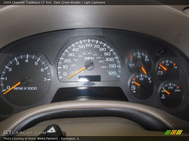 Dark Green Metallic / Light Cashmere 2004 Chevrolet TrailBlazer LT 4x4
