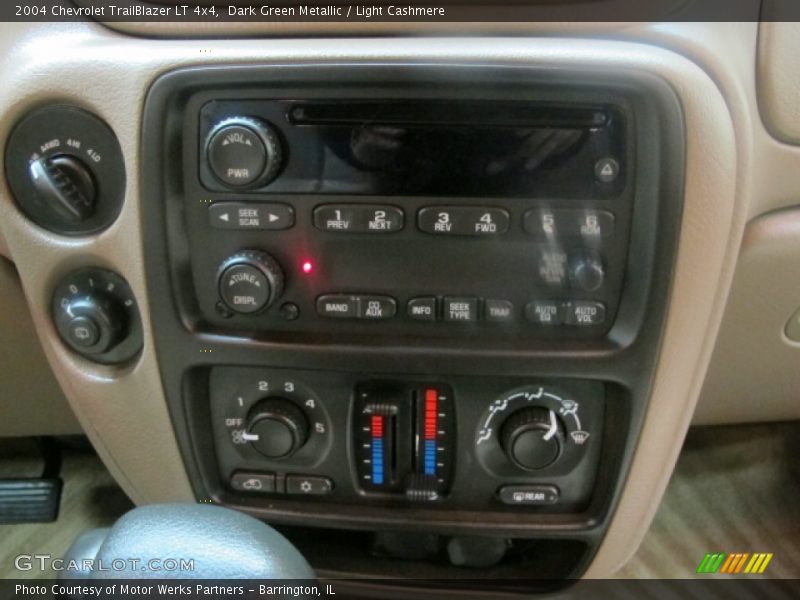 Dark Green Metallic / Light Cashmere 2004 Chevrolet TrailBlazer LT 4x4