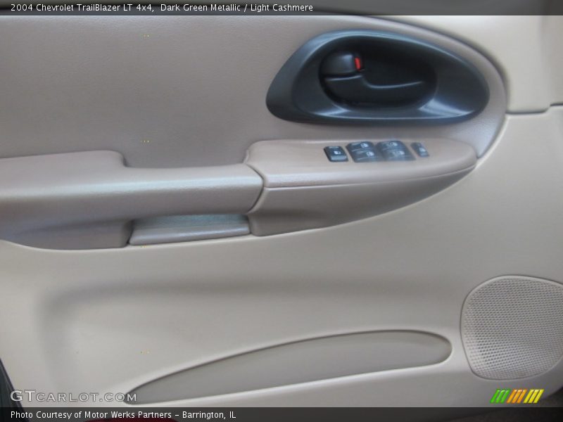 Dark Green Metallic / Light Cashmere 2004 Chevrolet TrailBlazer LT 4x4