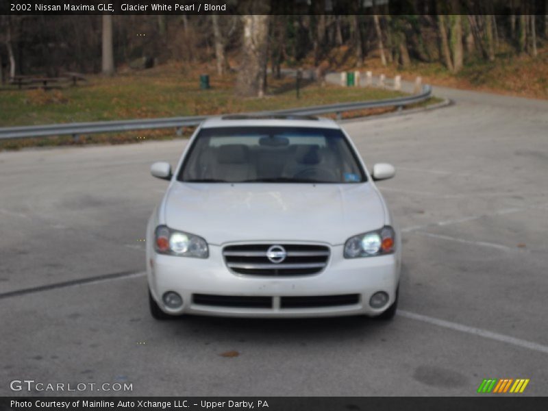 Glacier White Pearl / Blond 2002 Nissan Maxima GLE