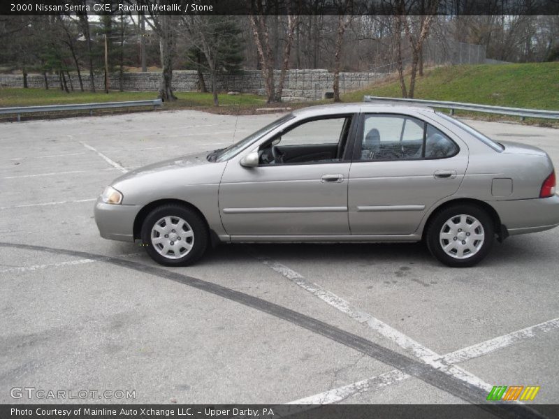 Radium Metallic / Stone 2000 Nissan Sentra GXE