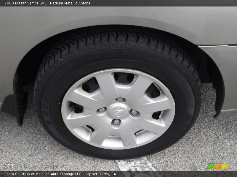 Radium Metallic / Stone 2000 Nissan Sentra GXE