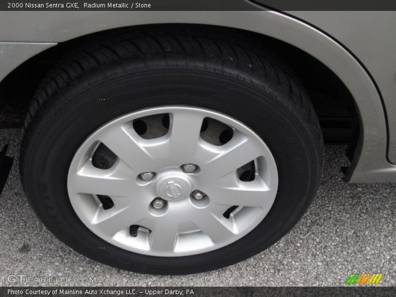 Radium Metallic / Stone 2000 Nissan Sentra GXE