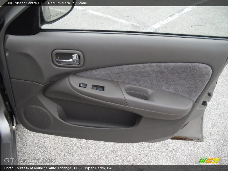 Radium Metallic / Stone 2000 Nissan Sentra GXE