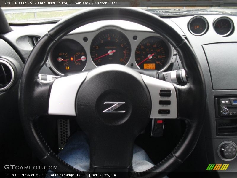 Super Black / Carbon Black 2003 Nissan 350Z Enthusiast Coupe