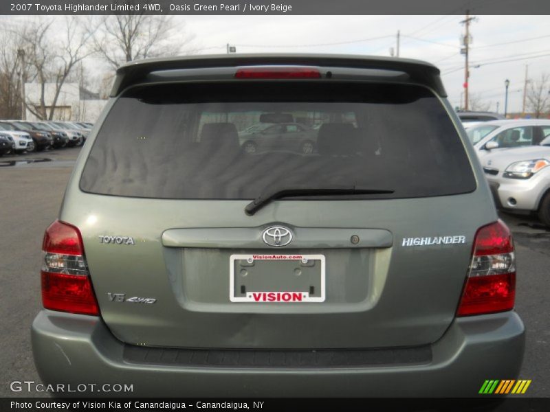 Oasis Green Pearl / Ivory Beige 2007 Toyota Highlander Limited 4WD