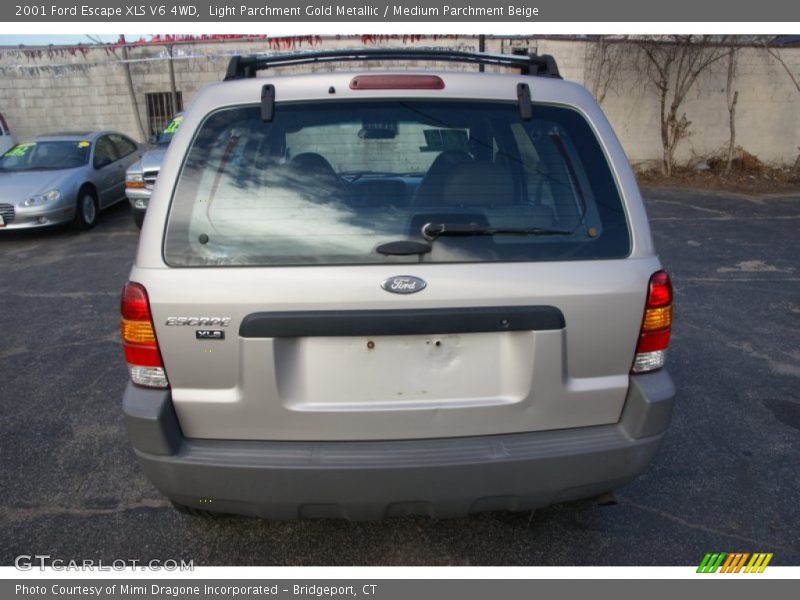 Light Parchment Gold Metallic / Medium Parchment Beige 2001 Ford Escape XLS V6 4WD