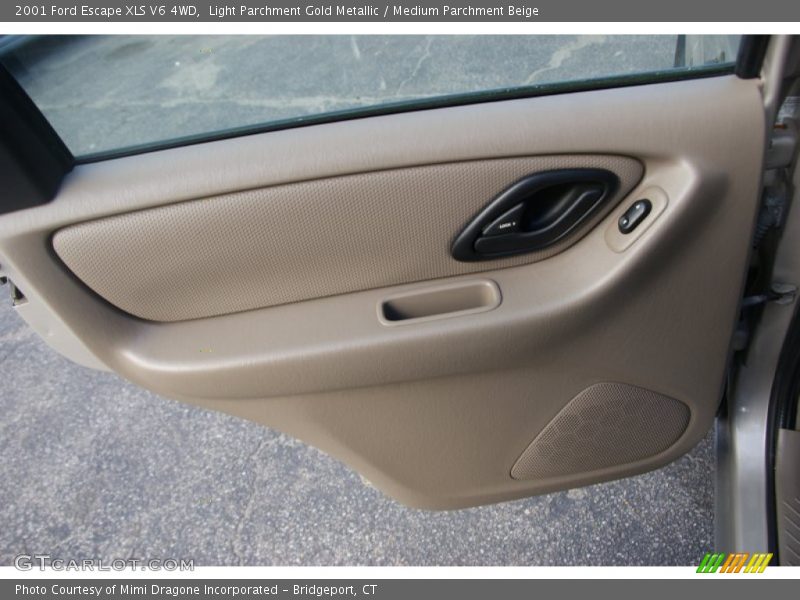 Light Parchment Gold Metallic / Medium Parchment Beige 2001 Ford Escape XLS V6 4WD