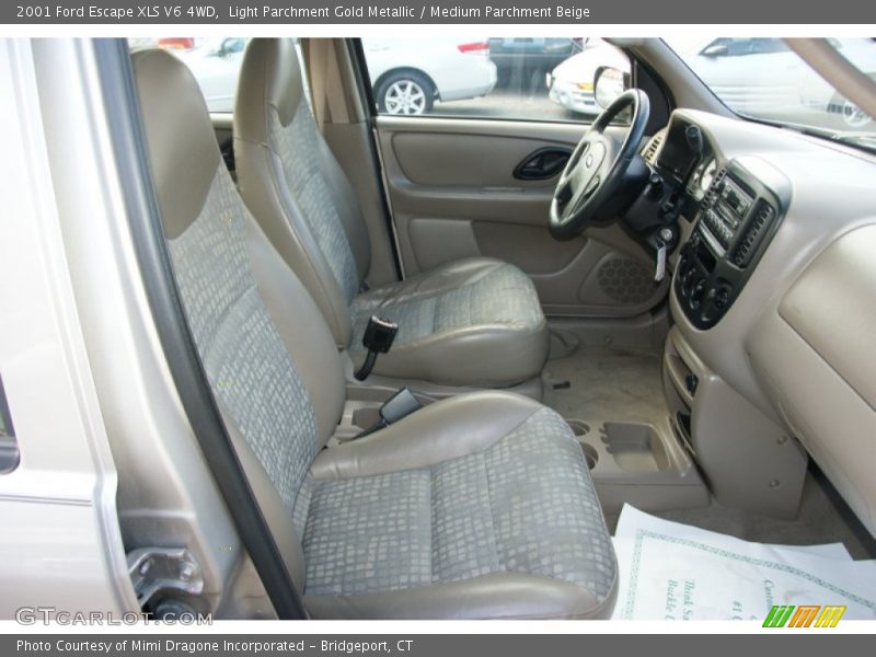 Light Parchment Gold Metallic / Medium Parchment Beige 2001 Ford Escape XLS V6 4WD