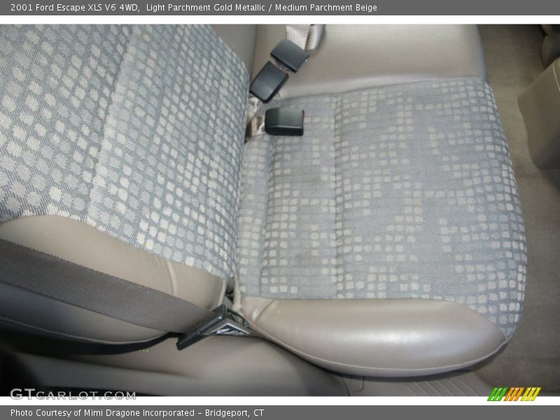 Light Parchment Gold Metallic / Medium Parchment Beige 2001 Ford Escape XLS V6 4WD