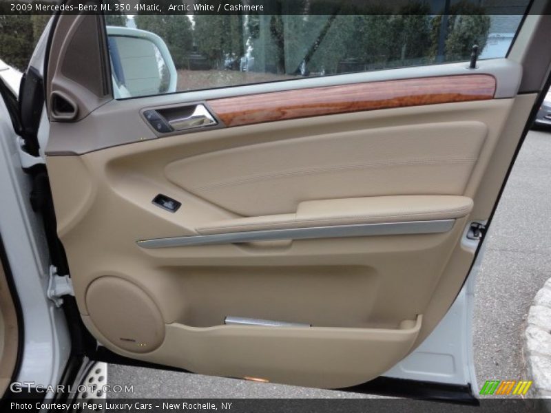Arctic White / Cashmere 2009 Mercedes-Benz ML 350 4Matic