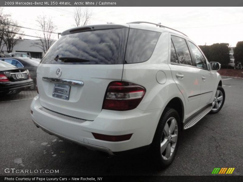 Arctic White / Cashmere 2009 Mercedes-Benz ML 350 4Matic